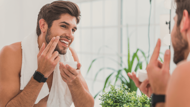 Patarimai vyrams – kaip tinkamai prižiūrėti veido odą